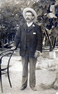 Ann's Father - Fred Richardson