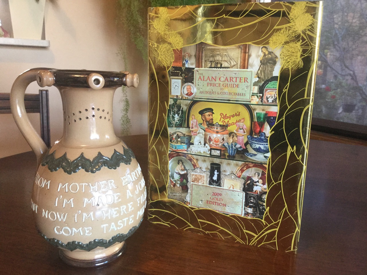  Antiques & Collectables