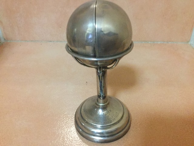  Antiques & Collectables