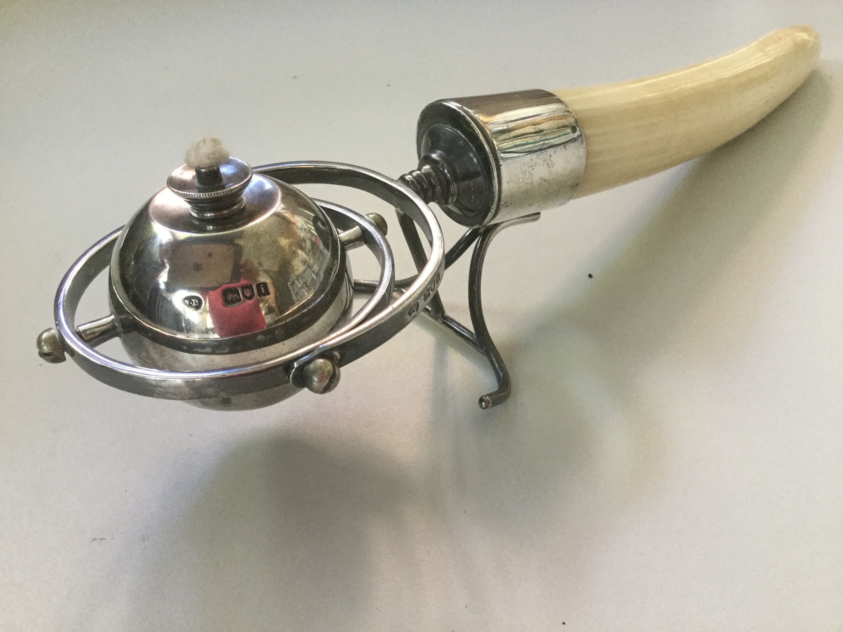 Antiques & Collectables