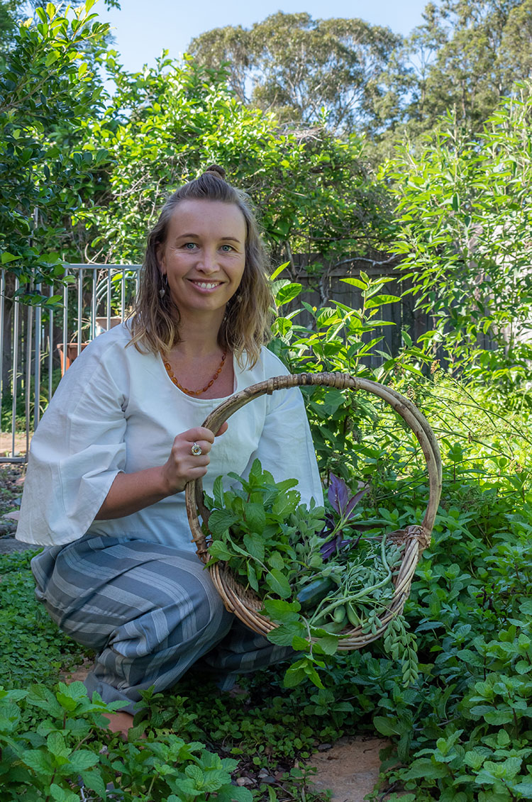  Help At Hand Here for New Mothers!