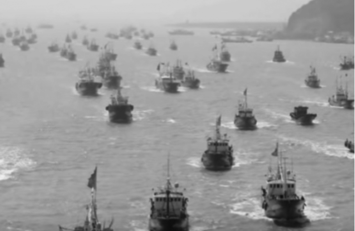  THE FLEET THAT EMPTIES OUR OCEANS