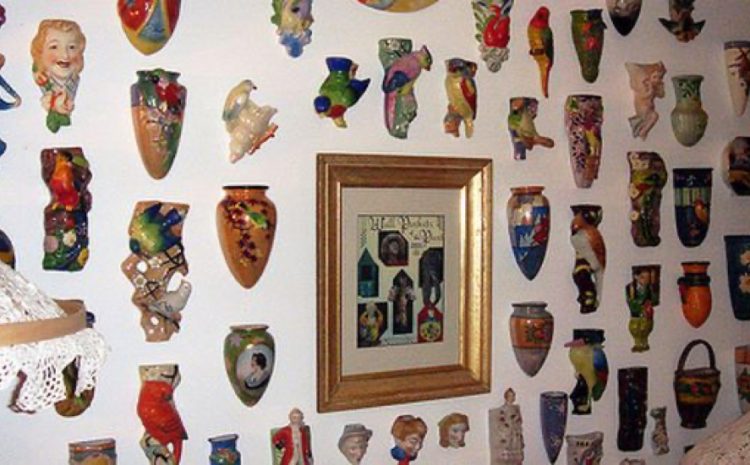  Antiques And Collectables