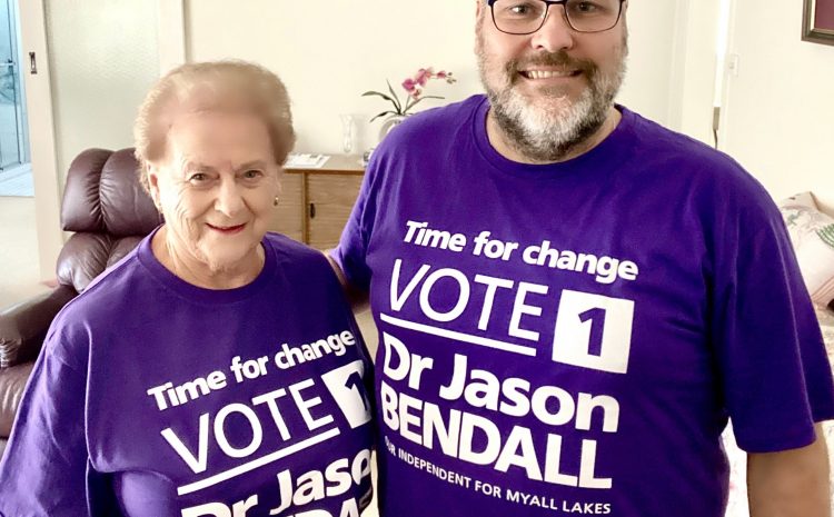  AN INDEPENDENT CANDIDATE IS MAKING THE ELECTION A LOT MORE INTERESTING